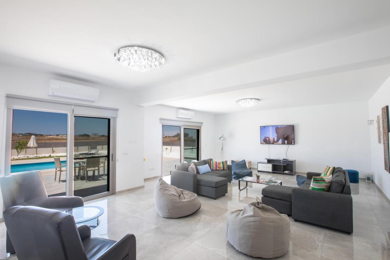 Villa Marylou Protaras Exterior photo