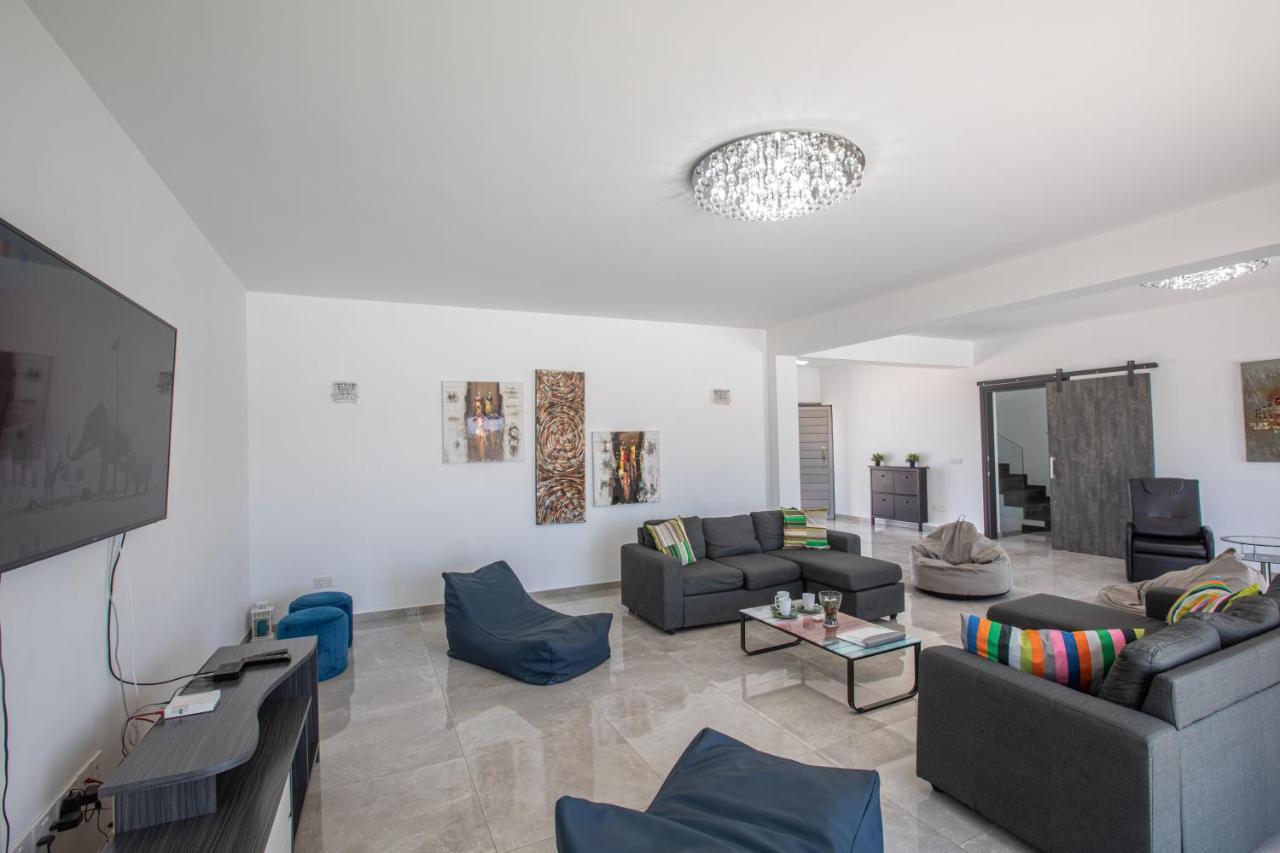 Villa Marylou Protaras Exterior photo